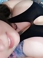 Experienced girls are having a hell of a sex